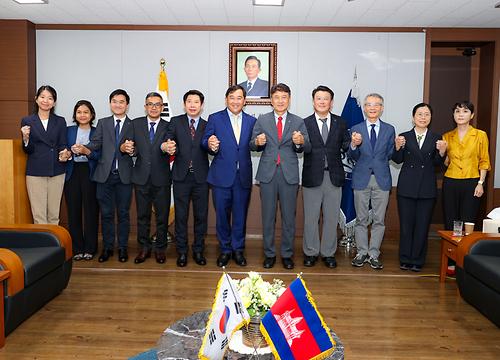 캄보디아 국회 외교위원장 방문단 접견 (2023. 9. 19.)